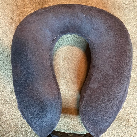 RARE Vans Neck Pillow - Picture 2 of 4